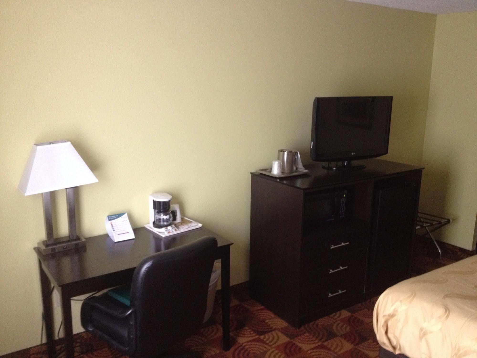 Quality Inn Washington Nc Exterior photo